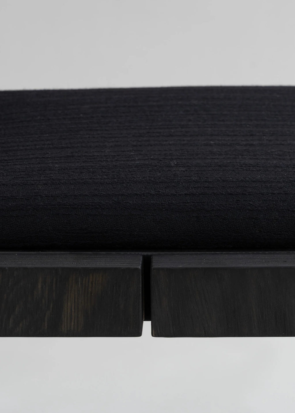 Vaarnii 016 Maasto Dining Chair Upholstered Black เก้าอี้ไม้ pine สีดำ พร้อมเบาะรองนั่ง