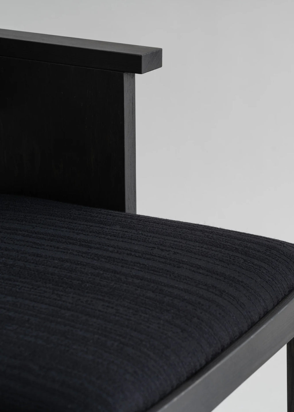 Vaarnii 016 Maasto Dining Armchair Upholstered Black เก้าอี้ไม้ pine สีดำ มีที่วางแขนและเบาะ