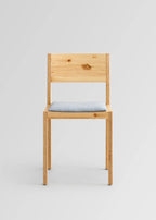 Vaarnii 016 Maasto Dining Chair Upholstered เก้าอี้ไม้ pine พร้อมเบาะรองนั่ง