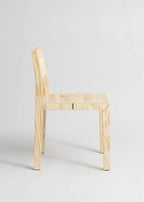 Vaarnii 016 Maasto Dining Chair เก้าอี้ไม้ pine โครงสร้างเรียบง่าย