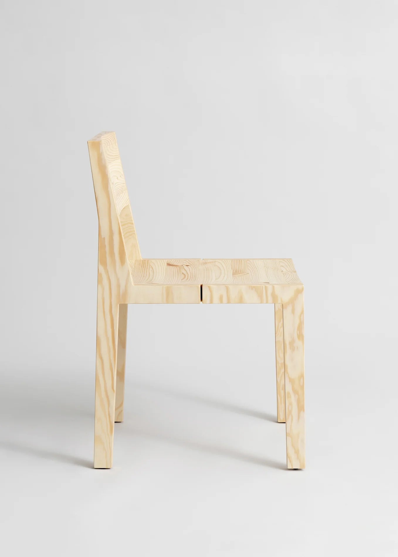Vaarnii 016 Maasto Dining Chair เก้าอี้ไม้ pine โครงสร้างเรียบง่าย