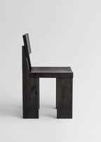 Vaarnii 001 Dining Chair Black เก้าอี้ไม้ pine สีดำ แสดงลายไม้ธรรมชาติ