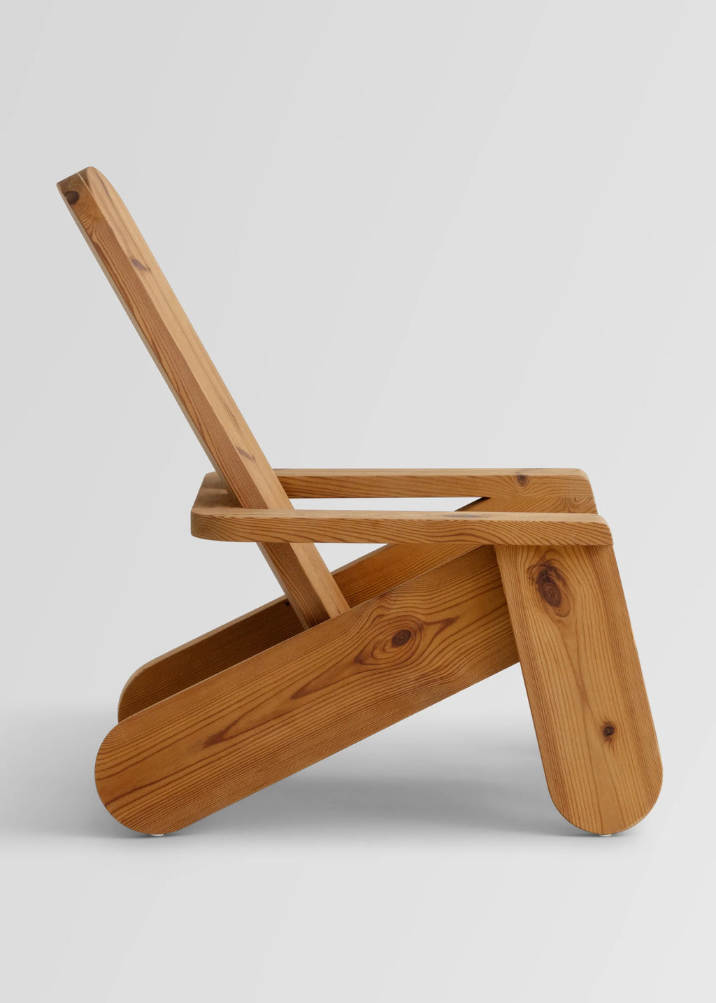 Vaarnii 015 Peace Outdoor Lounge Chair เก้าอี้ไม้ pine สำหรับใช้งานกลางแจ้ง พนักพิงสูง