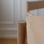 MAKE nordic THY Rectangular Dining Table โต๊ะรับประทานอาหารหน้าโต๊ะลิโนเลียมโครงไม้โอ๊คดีไซน์สแกนดิเนเวียน ออกแบบโดย Esben Pilgaard Jørgensen