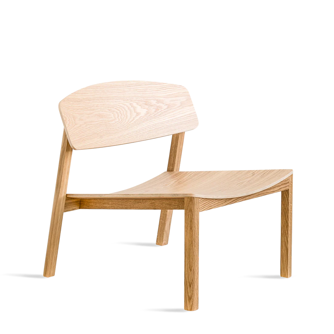 Made by Choice HALIKKO Lounge Chair เก้าอี้ lounge ไม้ solid oak หรือ ash พร้อมโครงสร้างเรียบง่ายแบบ 35 × 35 mm