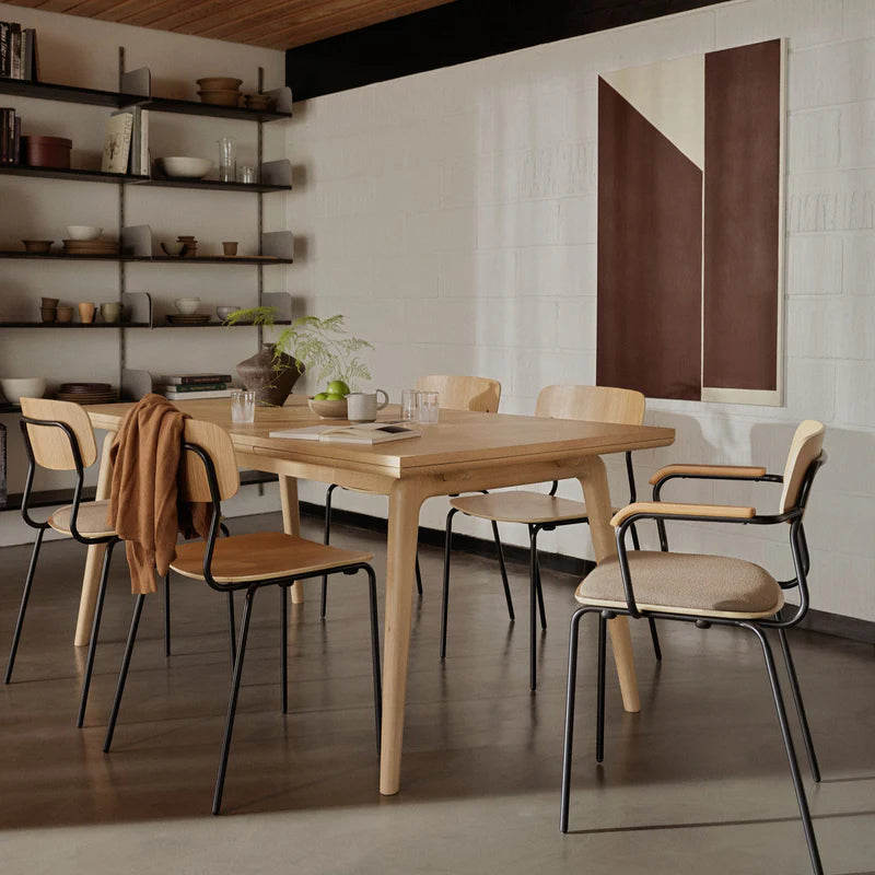 FDB Møbler J183 Holmen Chair with Armrests เก้าอี้โครงเหล็กมีที่วางแขน ที่นั่ง oak veneer ออกแบบโดย Jakob Thau