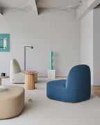 Karimoku New Standard Polar Lounge Chair L เก้าอี้เลานจ์เบาะบุผ้าฐานไม้โอ๊ค ออกแบบโดย Moritz Schlatter