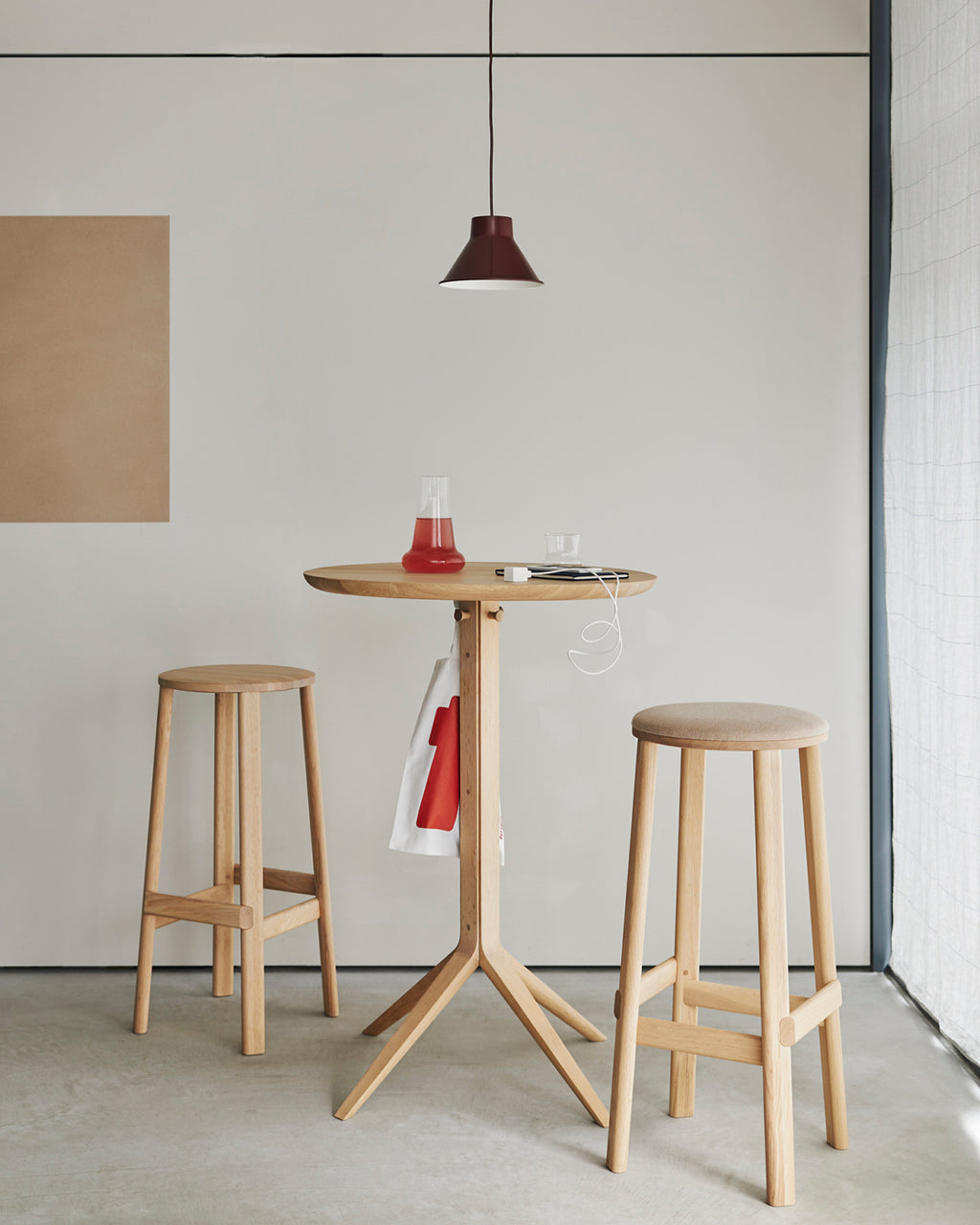 Karimoku New Standard Archive Barstool High สตูลบาร์ไม้โอ๊คดีไซน์มินิมอล ออกแบบโดย Christian Haas