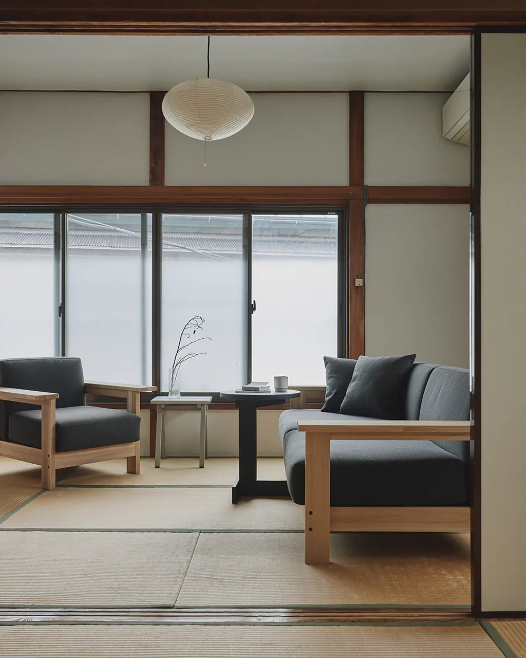 Ishinomaki Laboratory Kobo Sofa 1P Maker Pack โซฟาโครงไม้พร้อมเบาะผ้า ออกแบบโดย Keiji Ashizawa