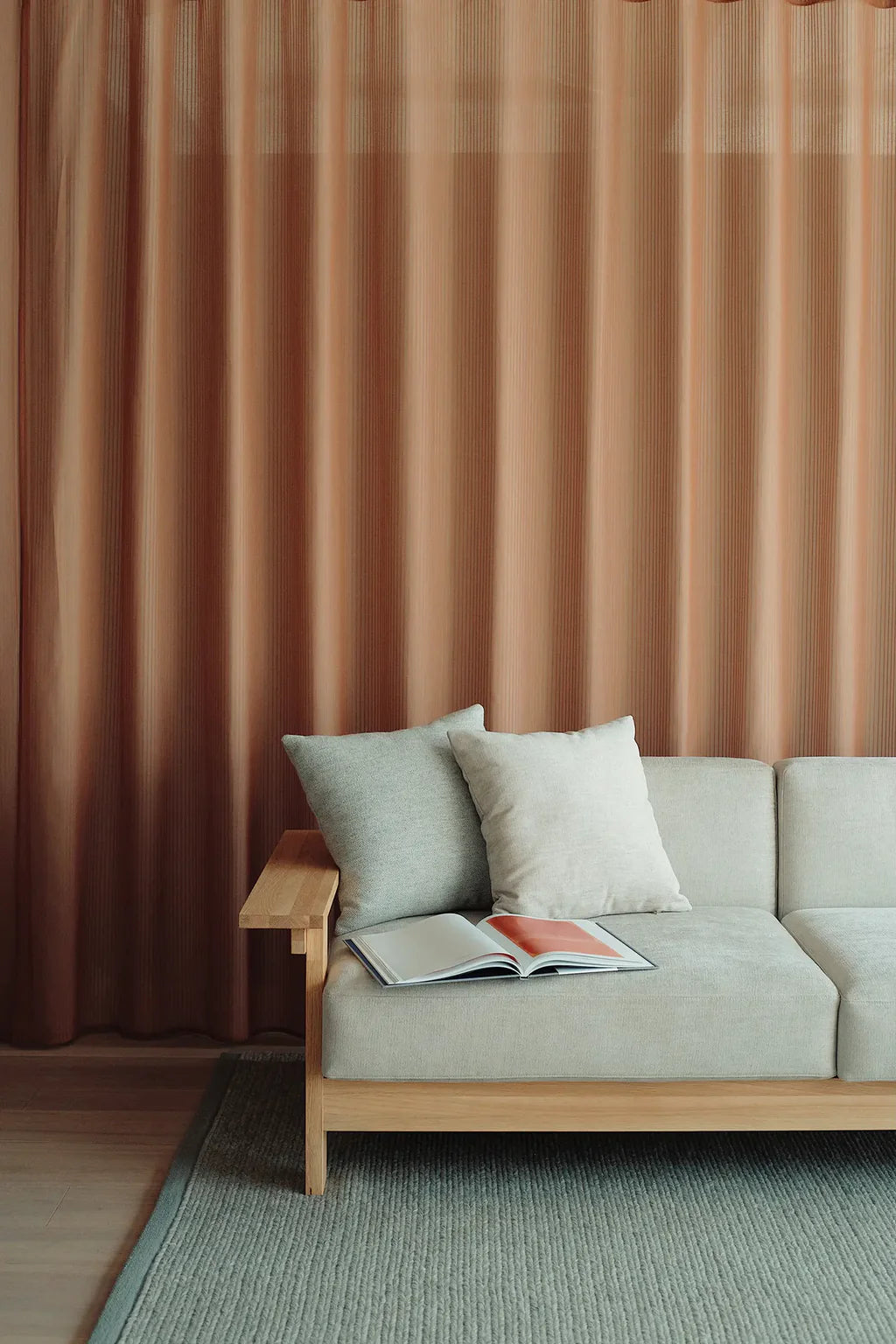 Ishinomaki Laboratory Kobo Sofa 3P Maker Pack โซฟาโครงไม้พร้อมเบาะผ้า ออกแบบโดย Keiji Ashizawa