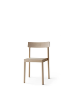 Nikari Kumu Dining Chair เก้าอี้ birch แบบ stackable พร้อม option upholstered seat ออกแบบโดย Pekka Koivikko