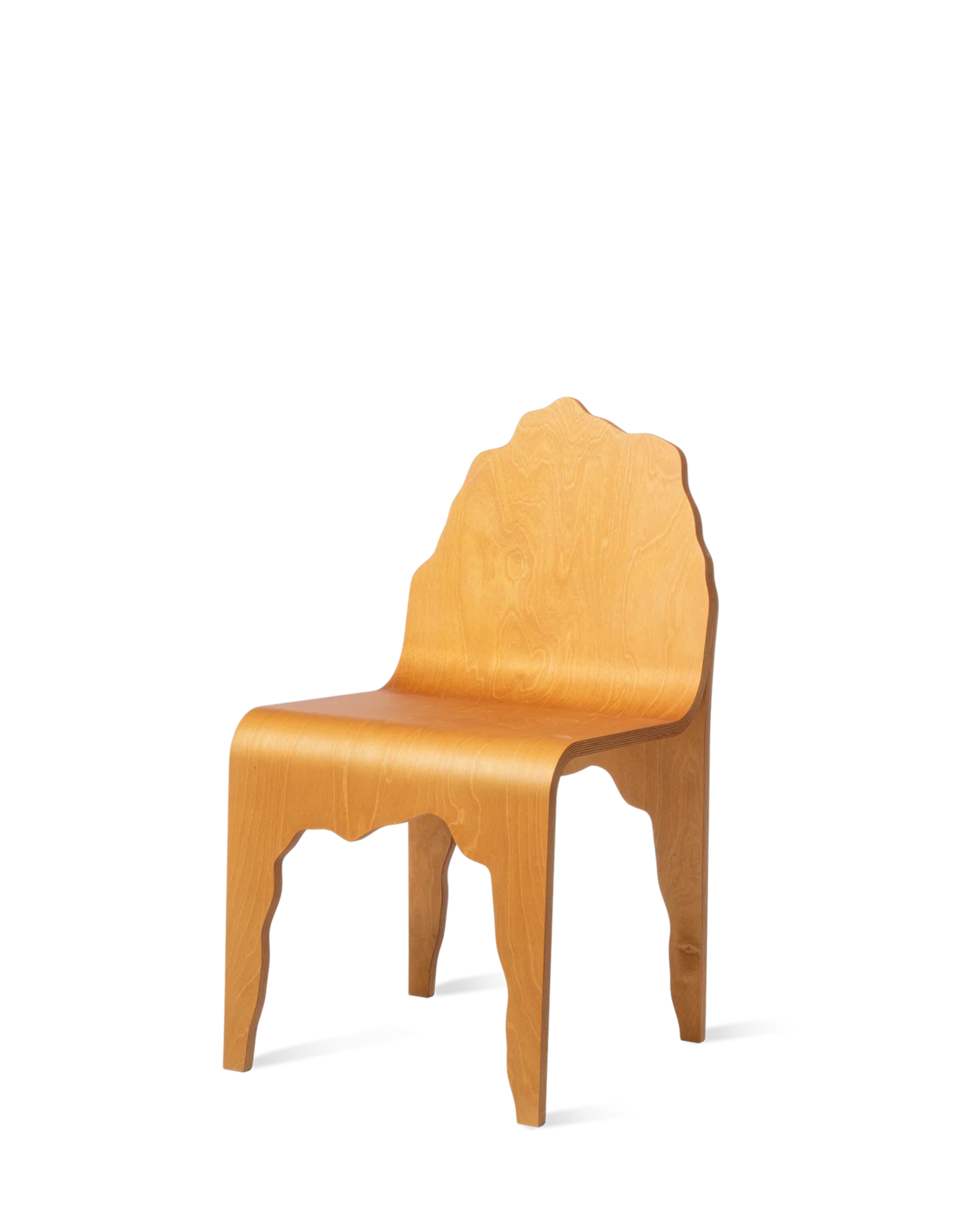 Made by Choice LIEKSA Chair เก้าอี้ birch plywood ดัดโค้งจากแผ่นไม้ชิ้นเดียว ออกแบบโดย Snarkitecture