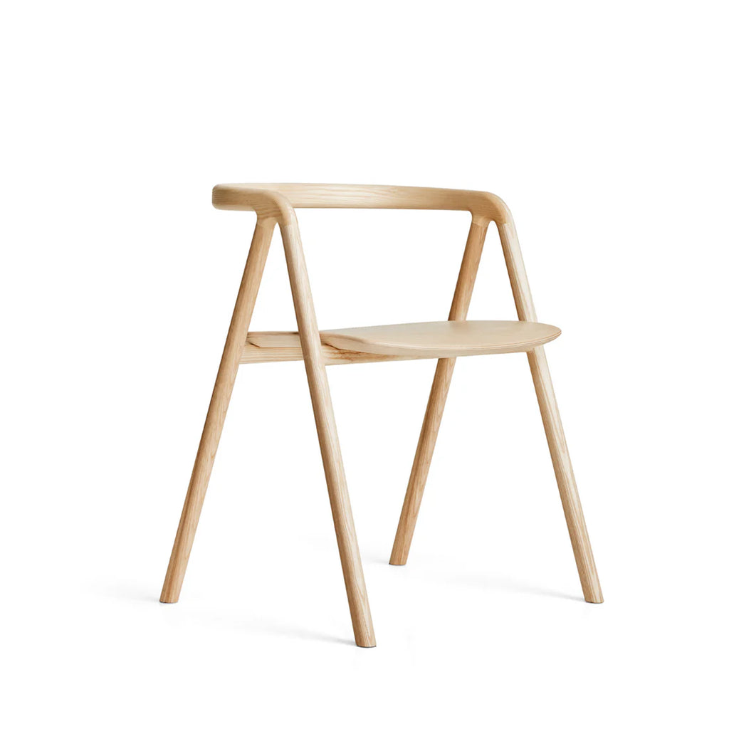 Made by Choice LAAKSO Dining Chair เก้าอี้ไม้ ash พร้อม U-shaped backrest ออกแบบโดย Saku Sysiö