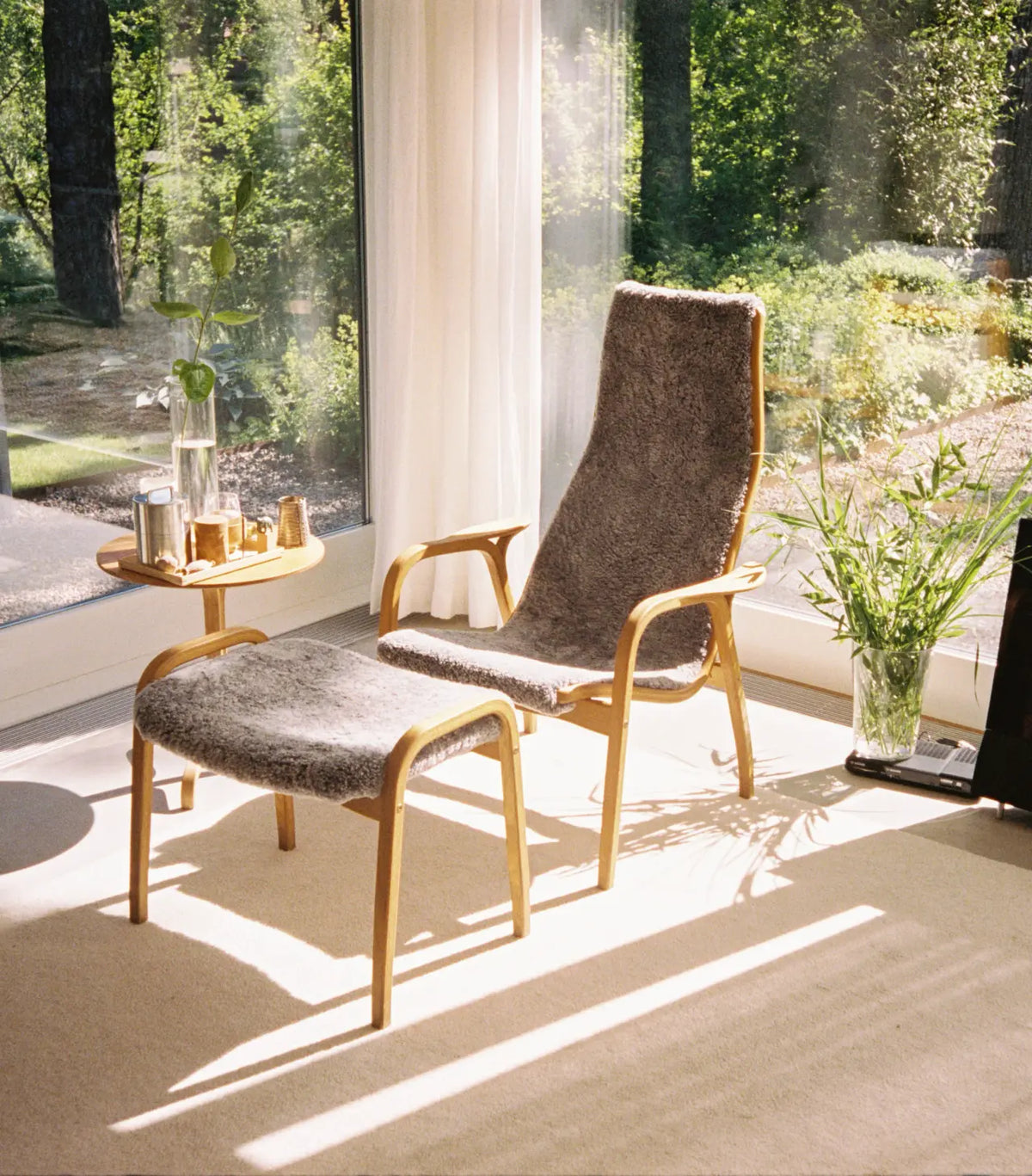 Lamino Easy Chair