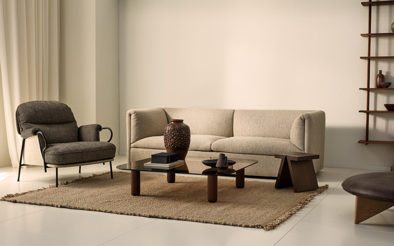 Lyra Lounge Chair