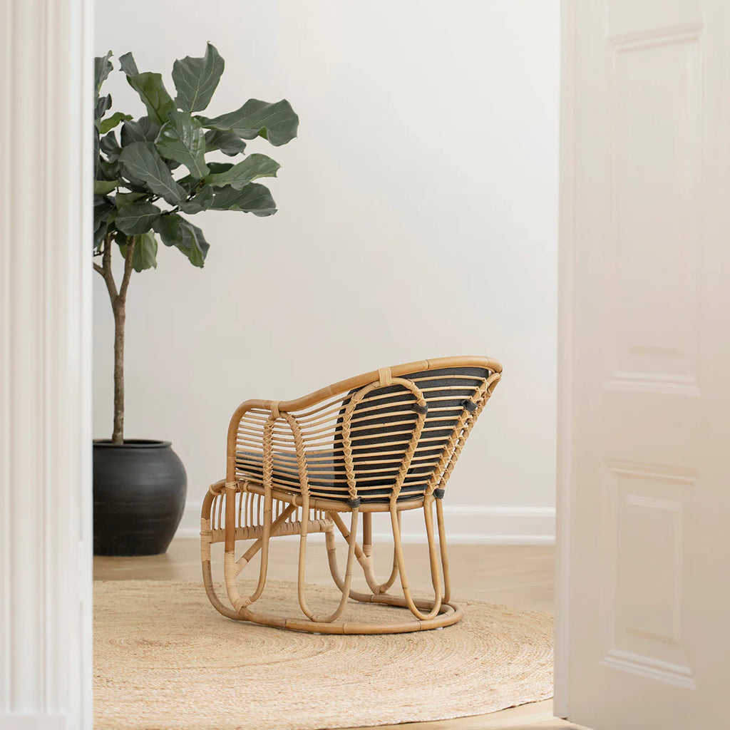 Sika Design Swing Lounge Chair เก้าอี้พักผ่อนหวาย พร้อมเบาะผ้า