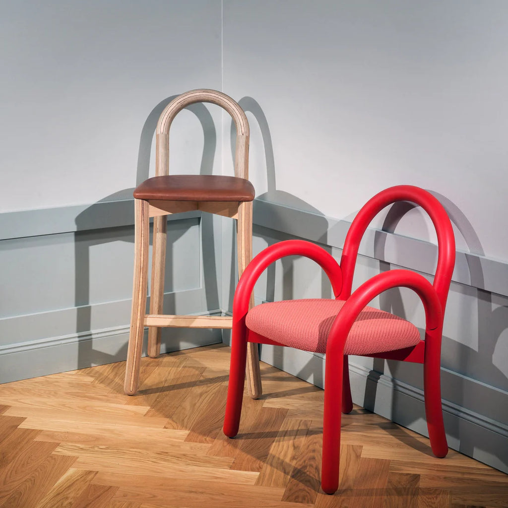 Made by Choice GOMA Bar Chair เก้าอี้ bar birch plywood พร้อมเบาะหนัง cognac leather ออกแบบโดย Thomas Sandell