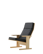 Mattiazzi MC15 QUINDICI Lounge Chair โครงไม้ ash พร้อม removable upholstery สำหรับพื้นที่ภายในร่วมสมัย