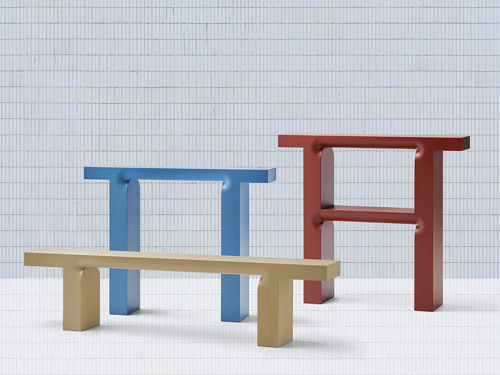 Mattiazzi OTO  โต๊ะไม้ Okoumé สำหรับพื้นที่ภายในร่วมสมัย