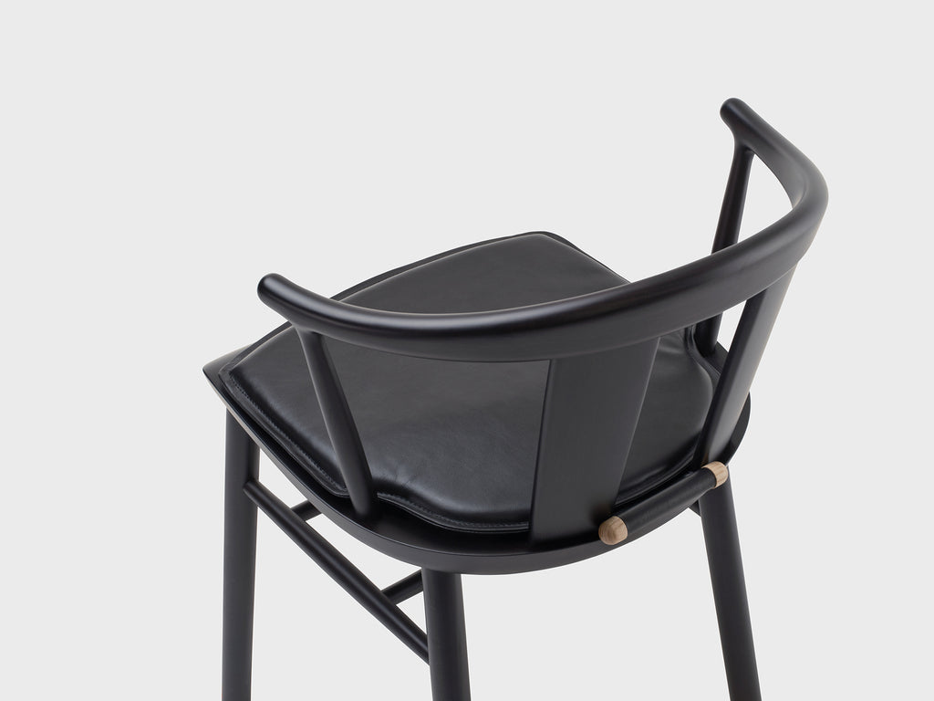 Mattiazzi STELO Chair เก้าอี้พักแขนโครงไม้ ash และ beech สำหรับโต๊ะอาหาร คาเฟ่ และร้านอาหารร่วมสมัย
