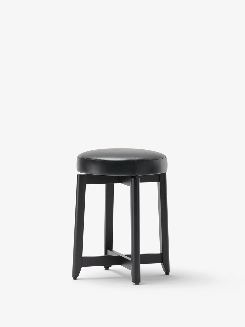 Mattiazzi APSIS Low Stool สตูลโครงไม้ solid beech สำหรับโต๊ะอาหาร คาเฟ่ และพื้นที่ภายในร่วมสมัย