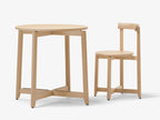 Mattiazzi APSIS Table โต๊ะไม้ solid beech ทรงกลมและทรงสี่เหลี่ยมสำหรับร้านอาหาร คาเฟ่ และพื้นที่ภายในร่วมสมัย