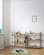 ชั้นวางของจาก MOEBE ดีไซน์เรียบง่ายแบบสแกนดิเนเวีย
ปรับเปลี่ยนได้ตามพื้นที่และการใช้งาน ผลิตจากไม้โอ๊กแท้และเหล็กเคลือบสีพาวเดอร์
สะท้อนแนวคิดของ Old Pine Trees เรื่องความงามที่ใช้งานได้จริงและอยู่กับเราได้นาน