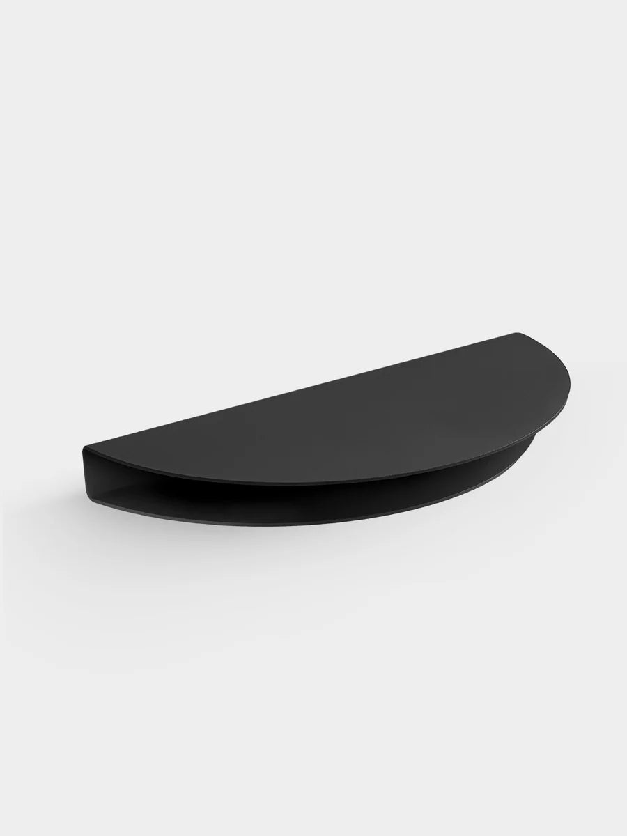 MOEBE Half Moon Shelf ชั้นวางติดผนังเหล็กทรงครึ่งวงกลม ออกแบบโดย MOEBE