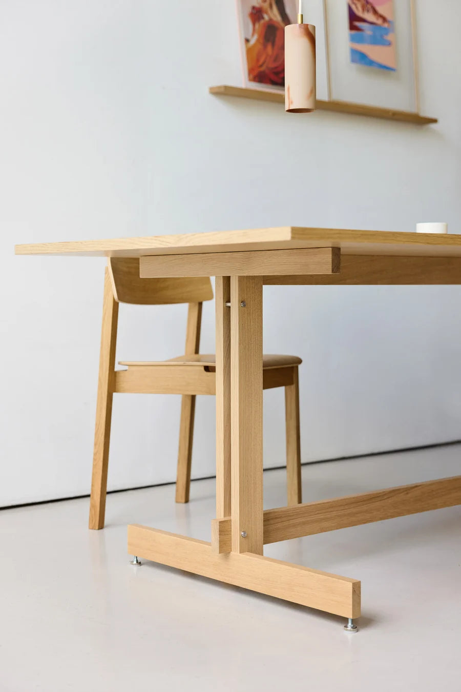 KUMU Dining Table