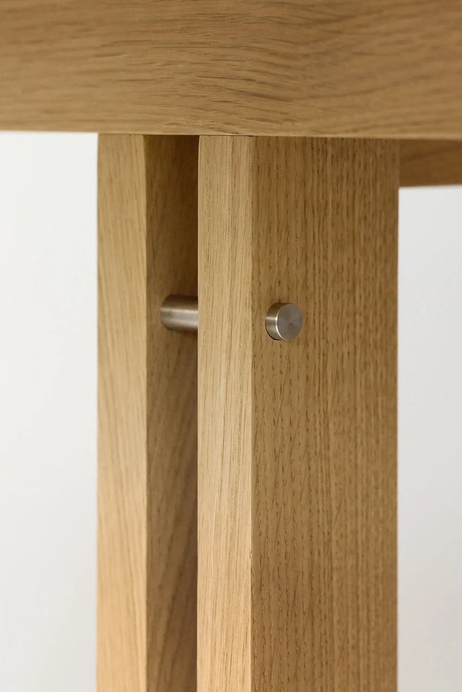 KUMU Dining Table