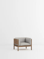 MOEBE Lounge Chair