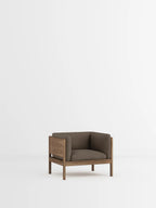 MOEBE Lounge Chair