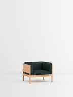 MOEBE Lounge Chair