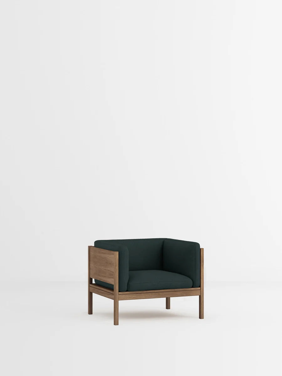 MOEBE Lounge Chair