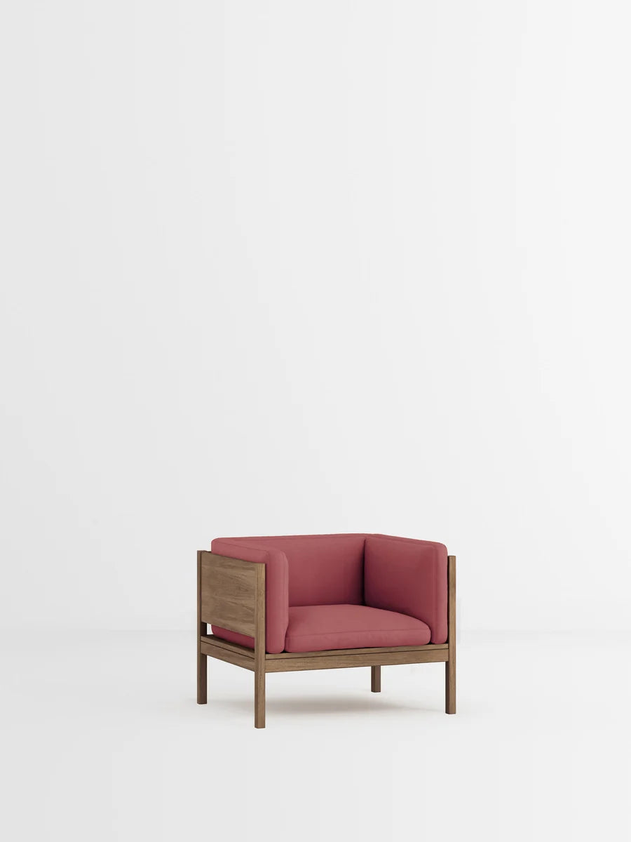 MOEBE Lounge Chair