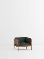 MOEBE Lounge Chair
