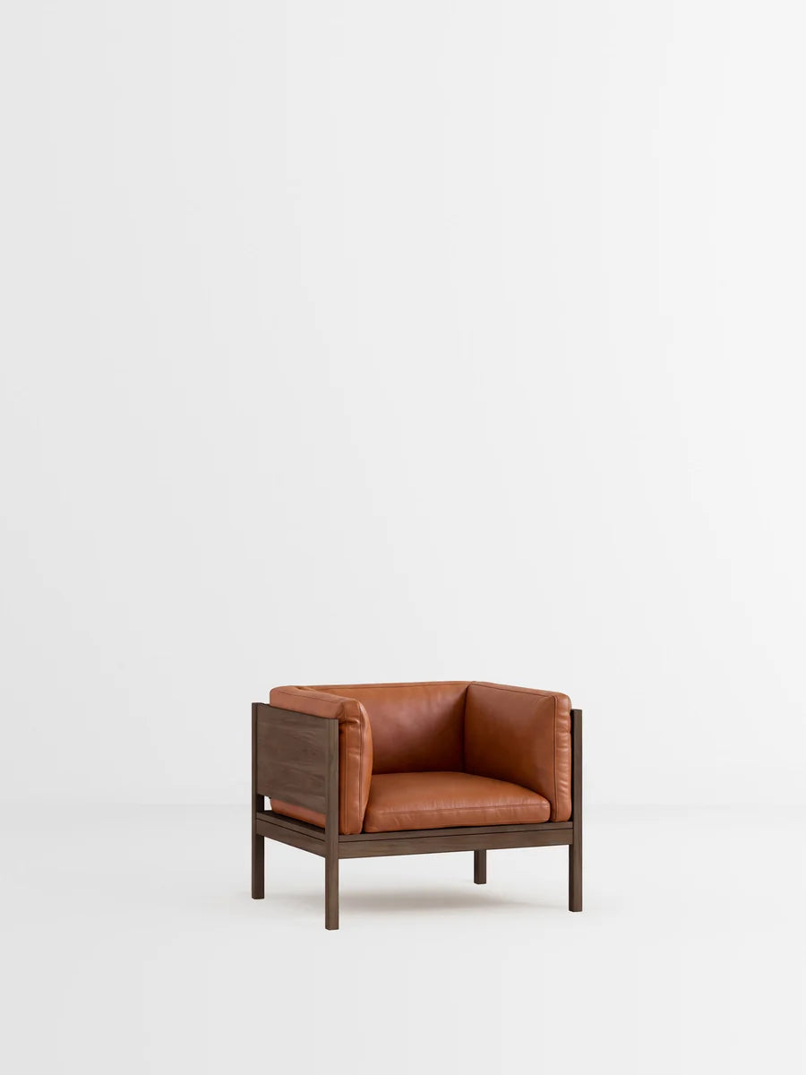 MOEBE Lounge Chair