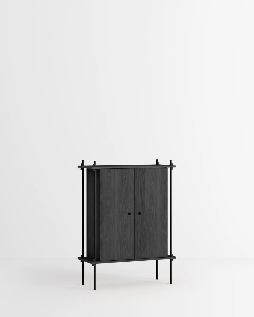 ชั้นวางของ ชั้นเก็บของ ชั้นวางตกแต่งบ้าน ชั้นจัดแสดงของสะสม ชั้นจัดระเบียบ และชั้นโชว์ของจาก MOEBE ดีไซน์เรียบง่ายแบบสแกนดิเนเวีย ปรับเปลี่ยนได้ตามพื้นที่และการใช้งาน ผลิตจากไม้โอ๊กแท้และเหล็กเคลือบสีพาวเดอร์ สะท้อนแนวคิดของ Old Pine Trees เรื่องความงามที่ใช้งานได้จริงและอยู่กับเราได้นาน