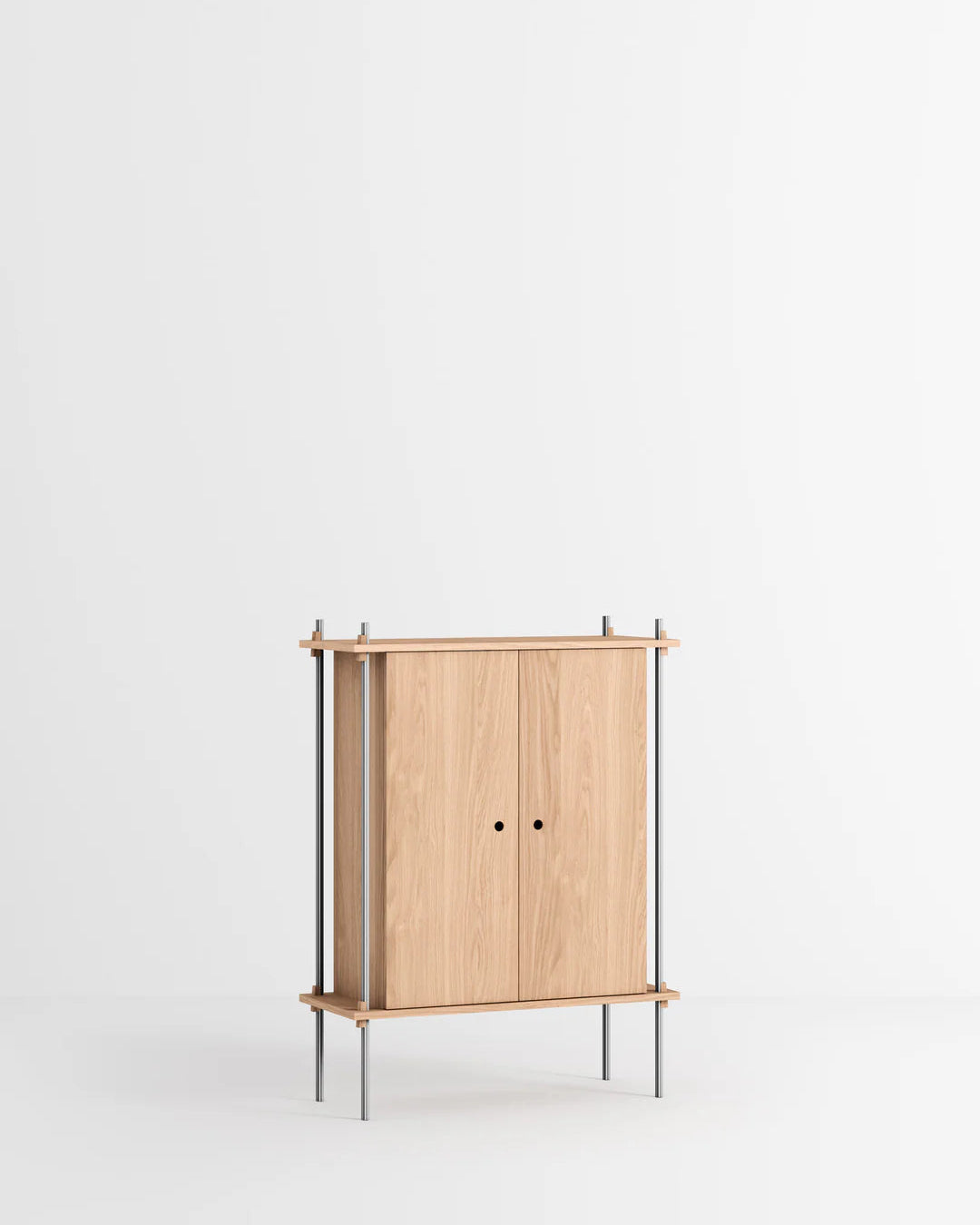 ชั้นวางของ ชั้นเก็บของ ชั้นวางตกแต่งบ้าน ชั้นจัดแสดงของสะสม ชั้นจัดระเบียบ และชั้นโชว์ของจาก MOEBE ดีไซน์เรียบง่ายแบบสแกนดิเนเวีย ปรับเปลี่ยนได้ตามพื้นที่และการใช้งาน ผลิตจากไม้โอ๊กแท้และเหล็กเคลือบสีพาวเดอร์ สะท้อนแนวคิดของ Old Pine Trees เรื่องความงามที่ใช้งานได้จริงและอยู่กับเราได้นาน