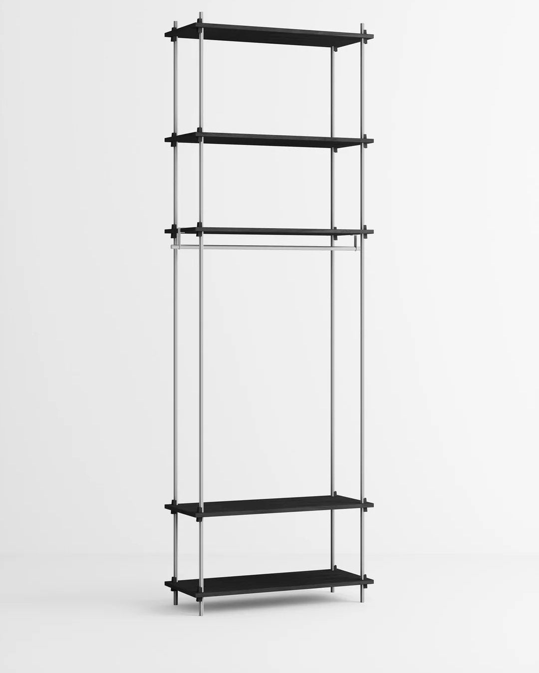 ราวแขวนผ้า MOEBE แบบโมดูลาร์ ทำจากไม้โอ๊กสไตล์สแกนดิเนเวียน นำเข้าโดย Old Pine Trees ปรับแต่งได้ไม่สิ้นสุด เพิ่มชิ้นส่วนหรือปรับรูปแบบได้ตามต้องการ โครงสร้างแบบคอมโพเนนต์ แข็งแรง ใช้งานได้นาน เหมาะสำหรับการจัดเก็บเสื้อผ้าและตกแต่งบ้านในสไตล์สแกนดิเนเวียนอย่างเป็นระเบียบ