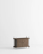 ชั้นวางของจาก MOEBE ดีไซน์เรียบง่ายแบบสแกนดิเนเวีย
ปรับเปลี่ยนได้ตามพื้นที่และการใช้งาน ผลิตจากไม้โอ๊กแท้และเหล็กเคลือบสีพาวเดอร์
สะท้อนแนวคิดของ Old Pine Trees เรื่องความงามที่ใช้งานได้จริงและอยู่กับเราได้นาน