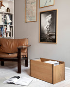 MOEBE Storage Box กล่องเก็บของไม้โอ๊กแบบมินิมัล วางได้ทั้งแนวนอนและแนวตั้ง ใช้เป็นกล่องเก็บของหรือโต๊ะข้าง โต๊ะหัวเตียง จำหน่ายโดย Old Pine Trees