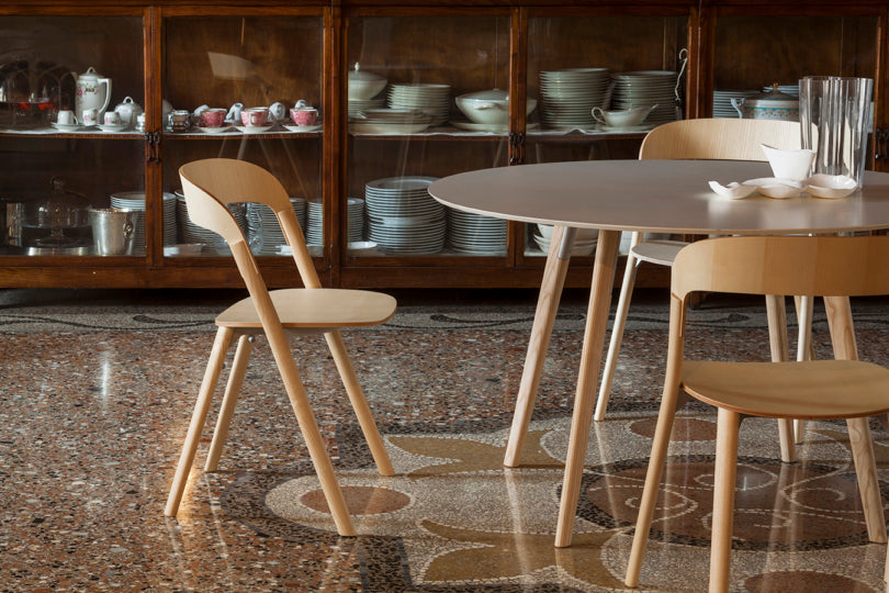 Pila Chair