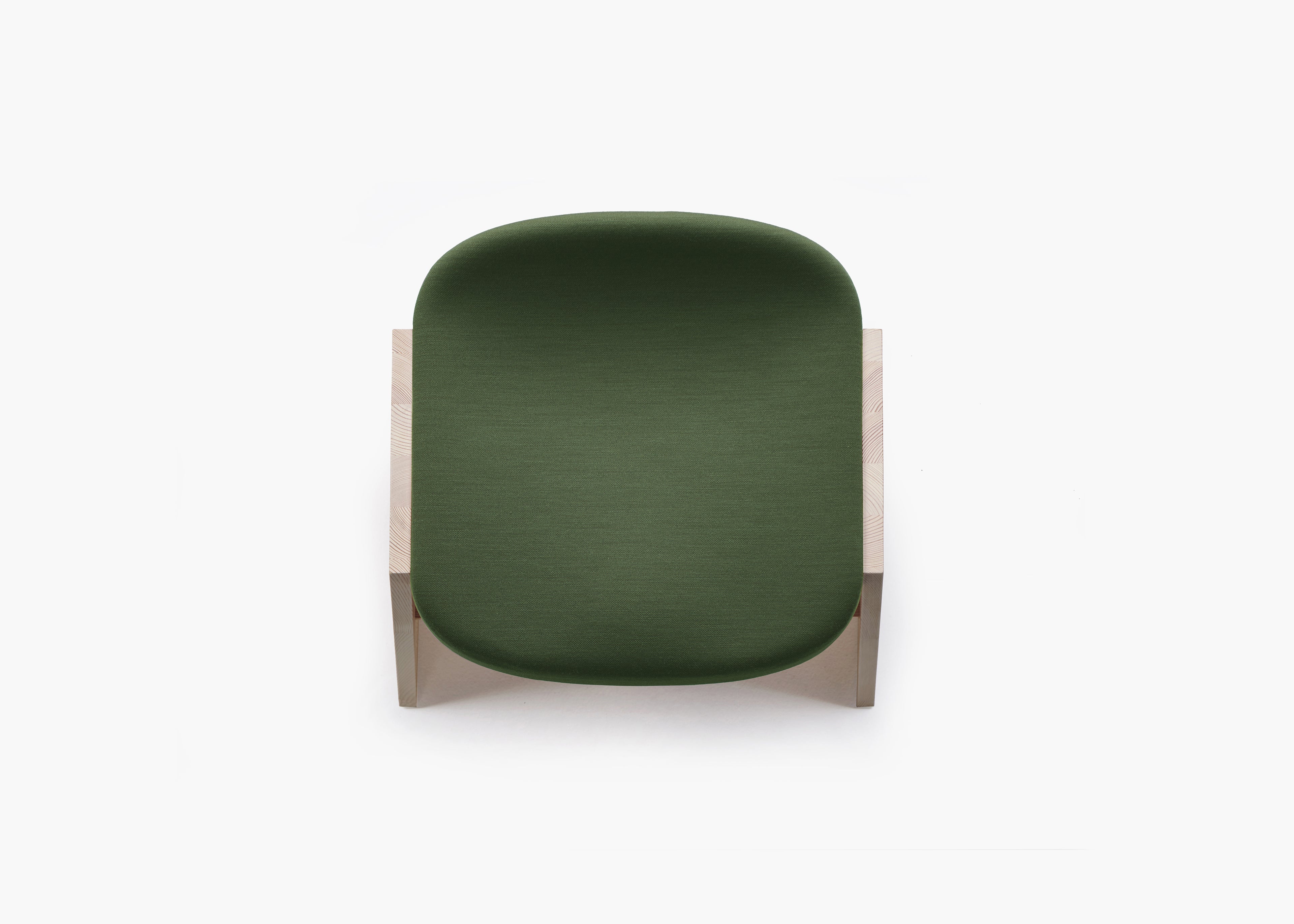 Mattiazzi MC19 FRONDA Stool สตูลโครงไม้ pine พร้อม shelf ใต้ที่นั่งและ steel seat สำหรับพื้นที่ภายในร่วมสมัย
