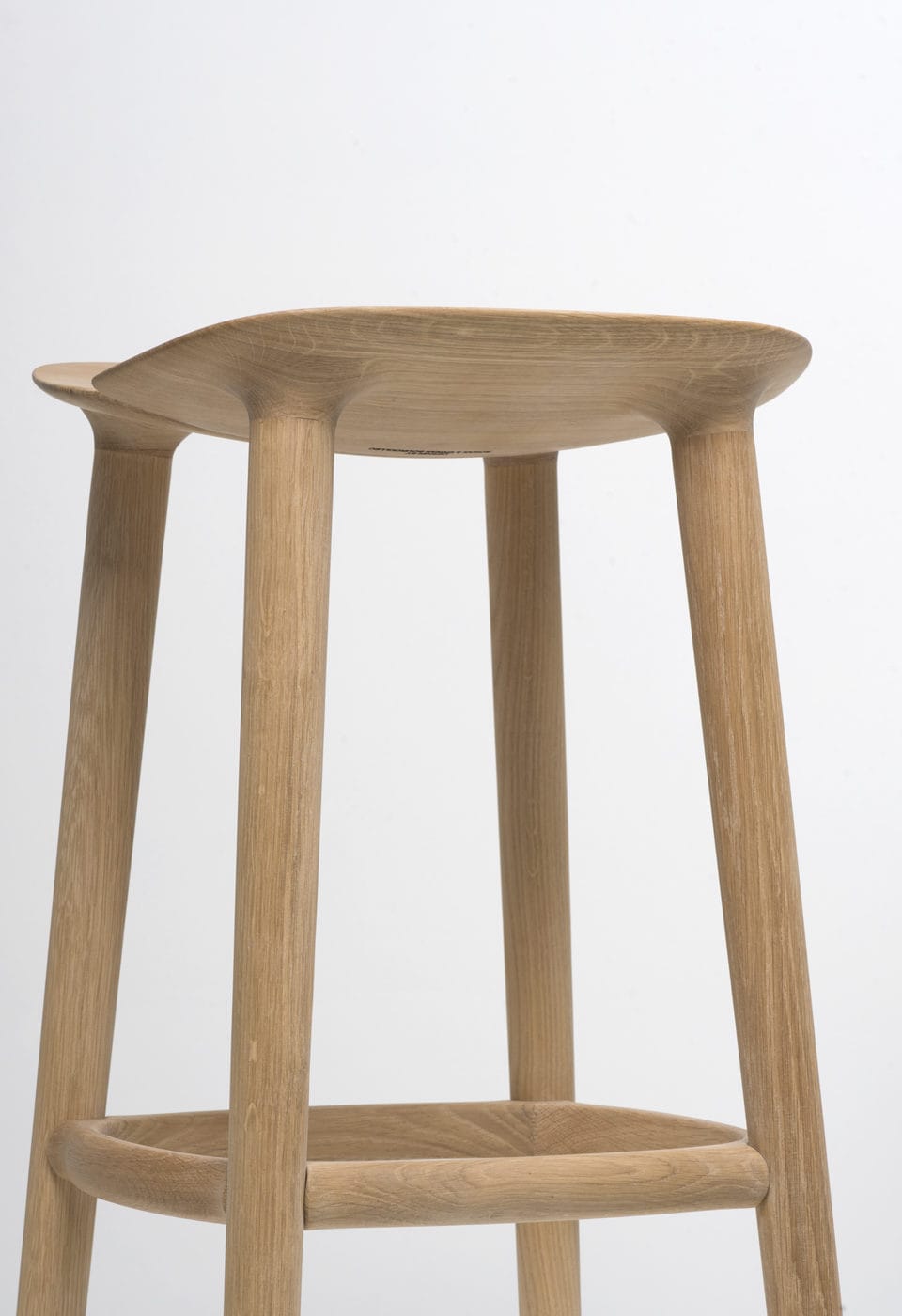 Mattiazzi MC3 OSSO Counter / Bar Stool สตูลไม้ ash หรือ oak ออกแบบโดย Ronan & Erwan Bouroullec