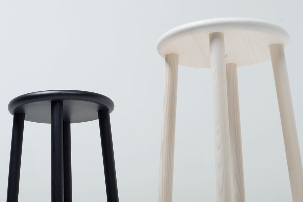Mattiazzi MC5 SOLO Counter / Bar Stool สตูลไม้ ash หรือ oak สำหรับ counter และ bar seating ออกแบบโดย Nitzan Cohen