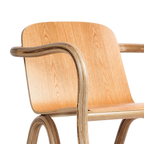 Made by Choice KOLHO Lounge Chair เก้าอี้ lounge plywood รูปทรง geometric และ curved form ออกแบบโดย Matthew Day Jackson