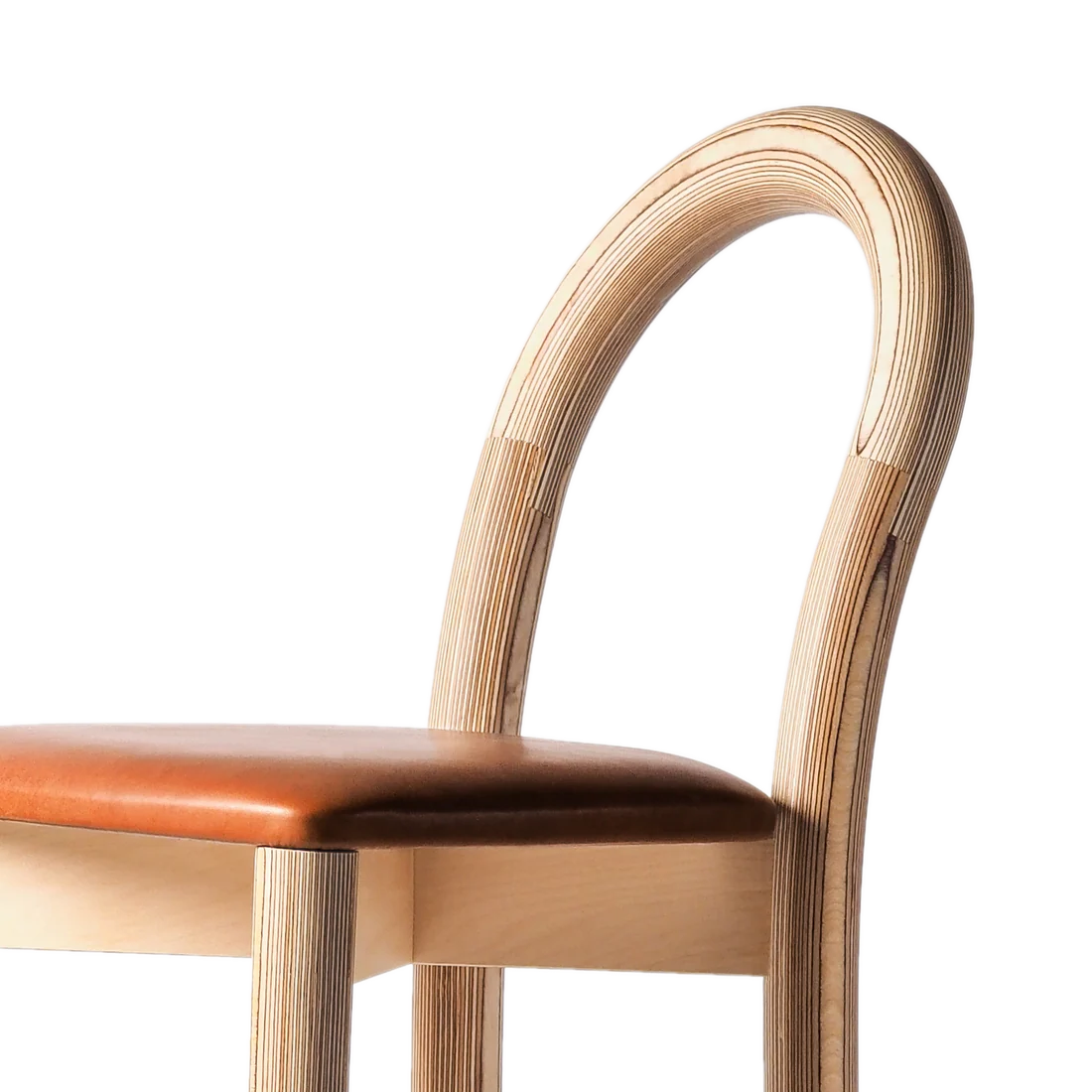 Made by Choice GOMA Bar Chair เก้าอี้ bar birch plywood พร้อมเบาะหนัง cognac leather ออกแบบโดย Thomas Sandell