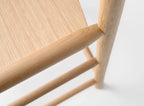 Akademia High Chair