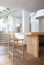 Akademia High Chair